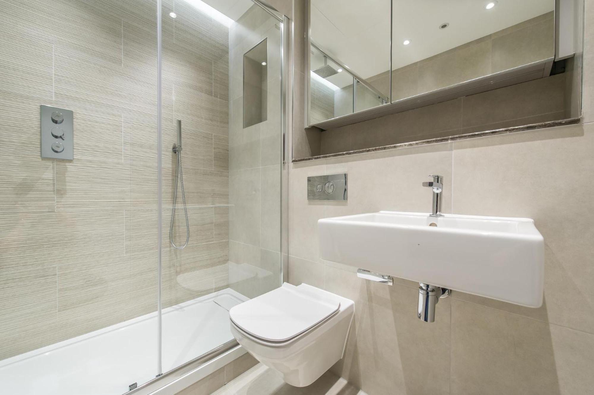 Chancery Quarters - 124 Chancery Lane Apartment London