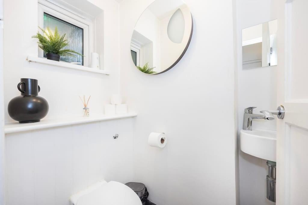 Appartement Modernised 3 Bed Pad Near Trendy Shoreditch Ground Floor With Balcony *