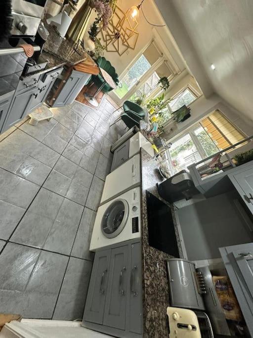 Apartamento My Sky - Serviced House Well Situated