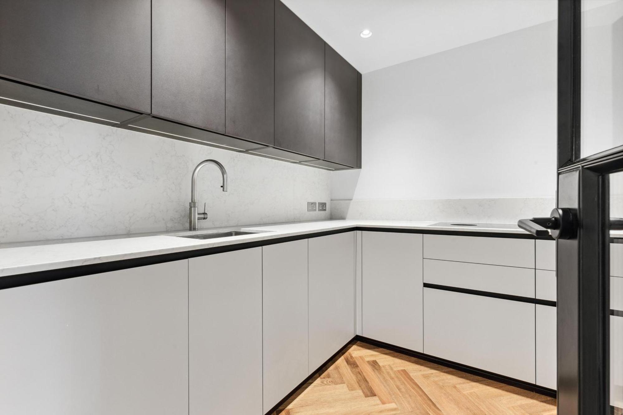 The Mayfair - Exclusive Apartment *