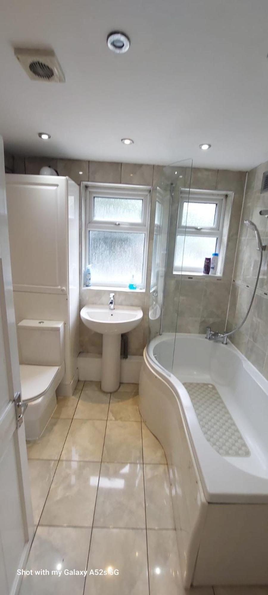3 Bedroom House - Walthamstow Appartement