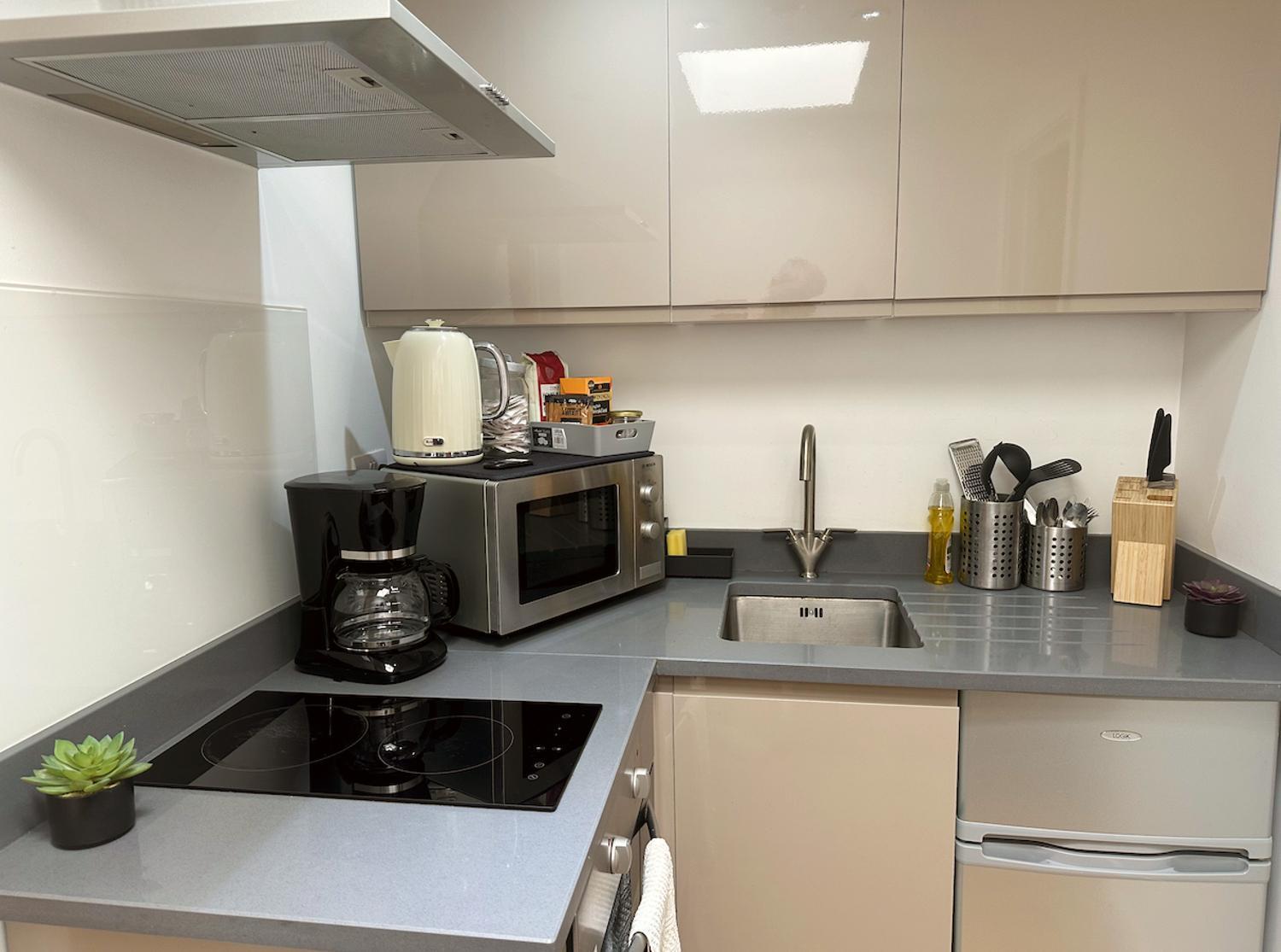 Stunning Business Travellers Studio En-Suite Bathroom Garden View * Londres