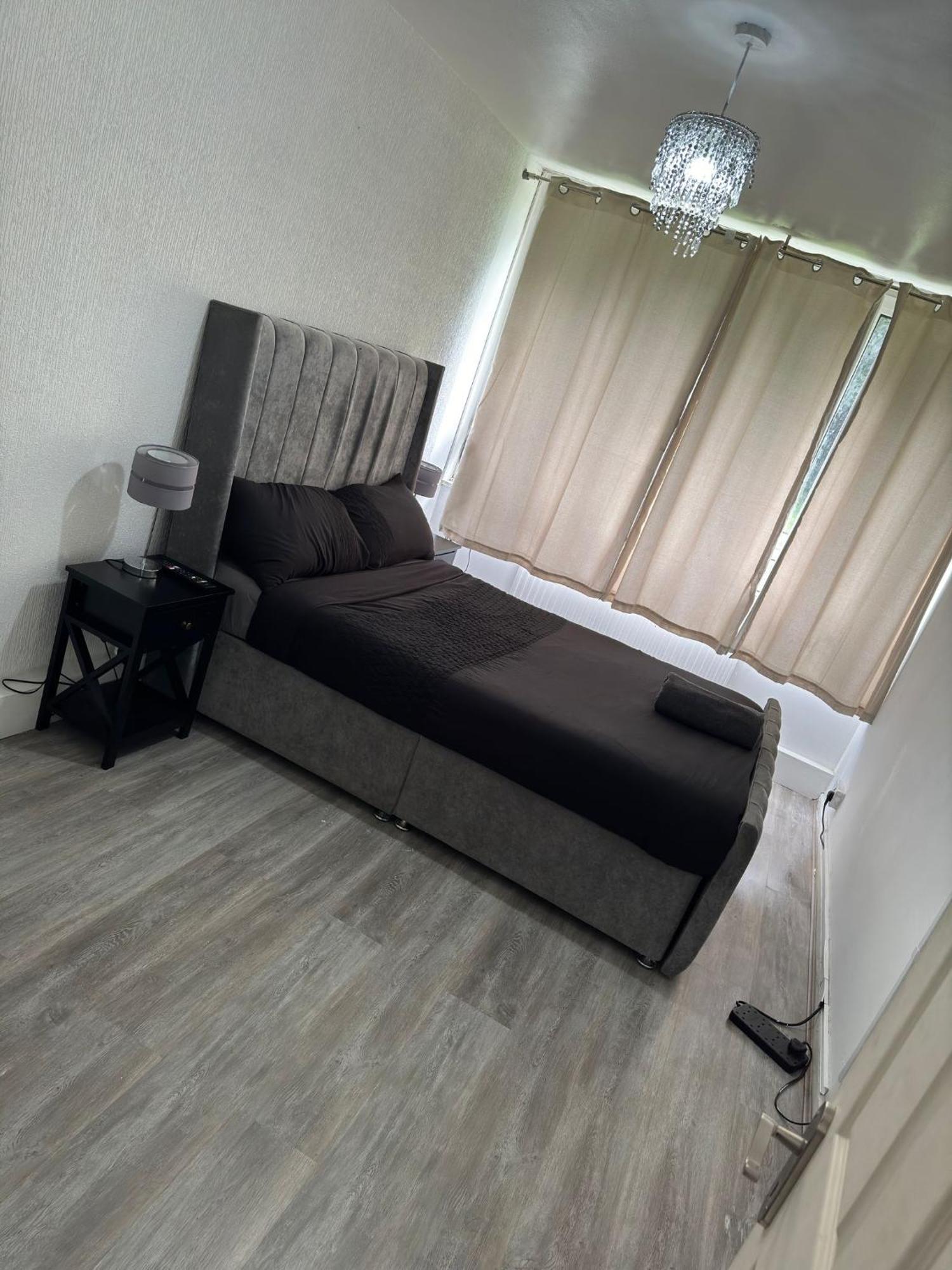1 Bedroom Big Flat Xtra Apartamento Londres