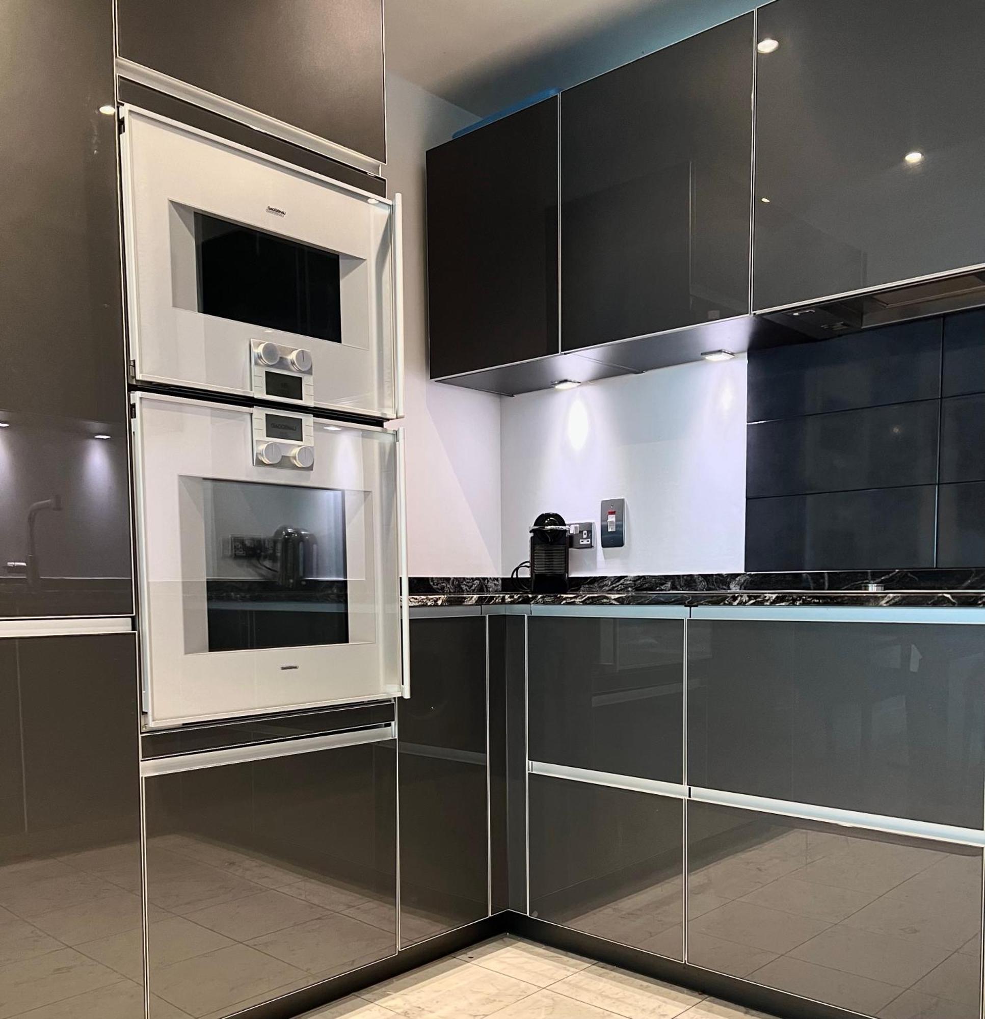 Luxury River Apartments- Parliament Appartement *