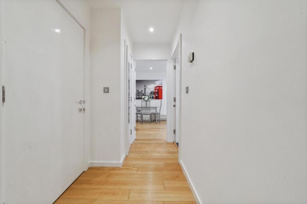 Modern 1 Bed Camberwell Denmark Hill Excellent Transport Links * Londres