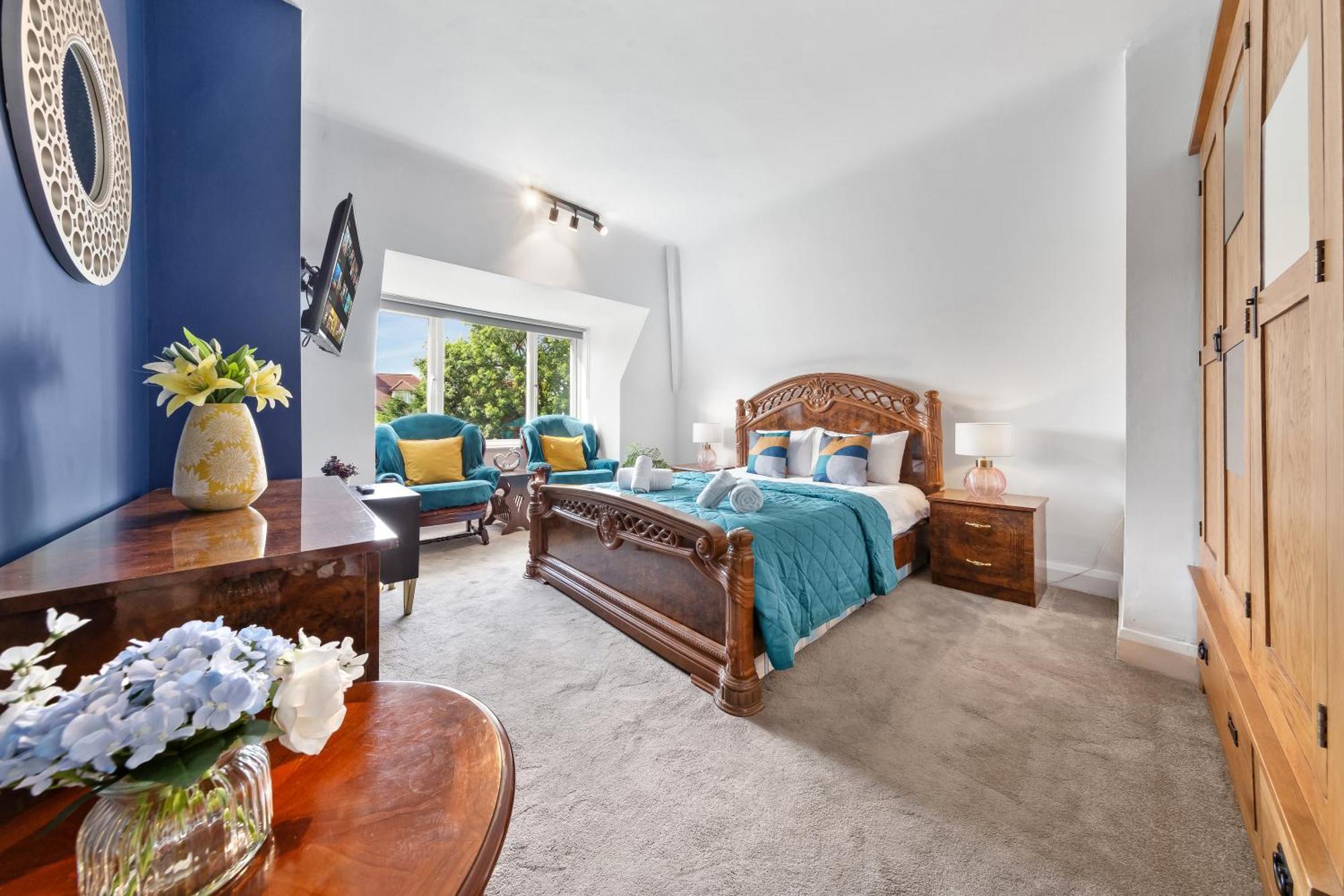 Duplex 3 Bed - Near Station - Golders - * Londres