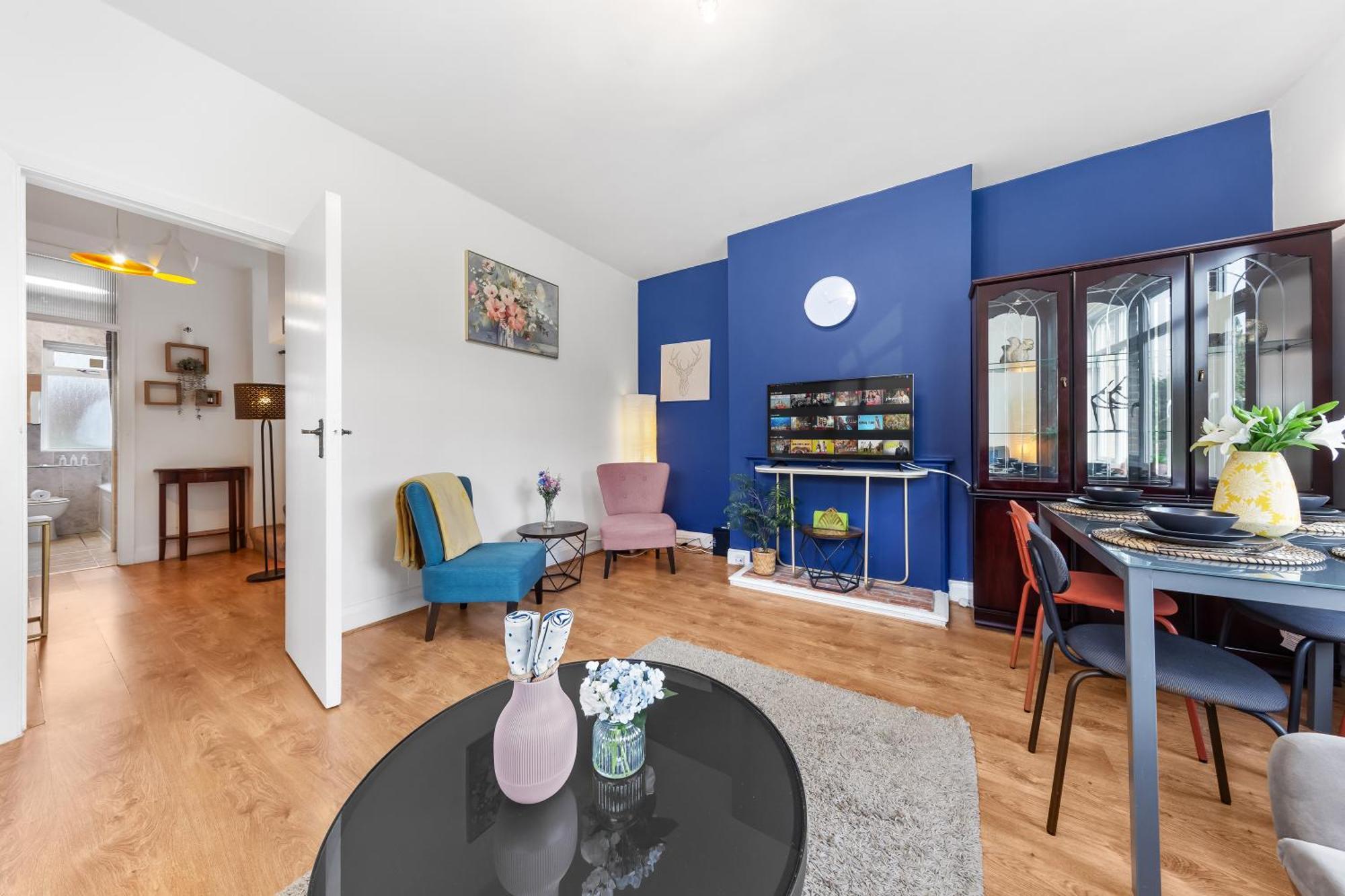 Duplex 3 Bed - Near Station - Golders - Londres
