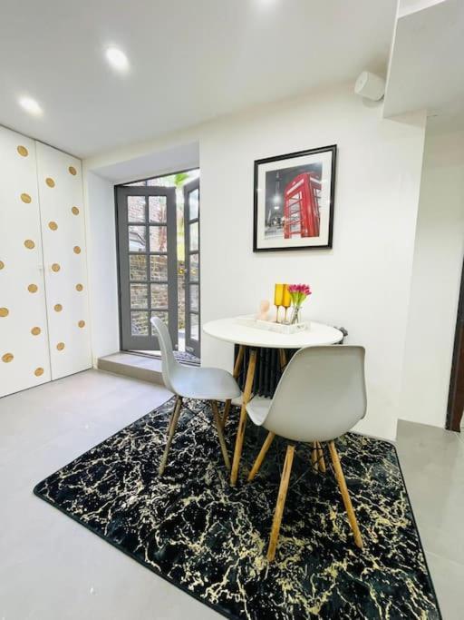 Ferienhaus Beautiful House In Little Venice London