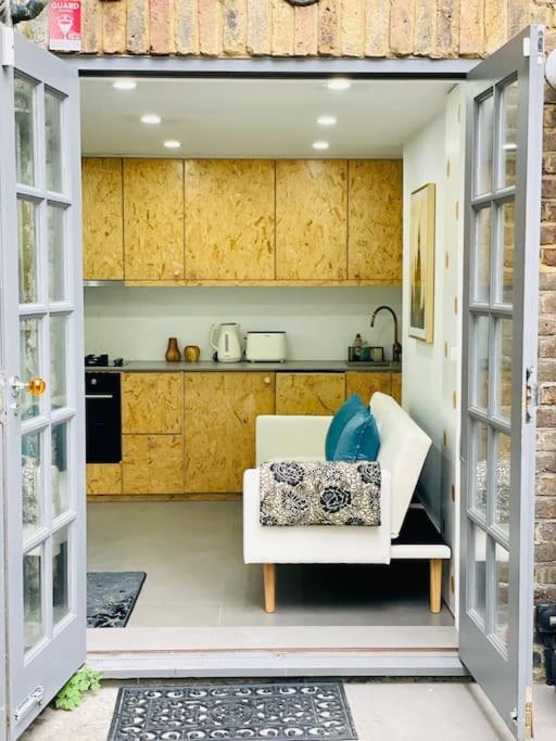 Ferienhaus Beautiful House In Little Venice London