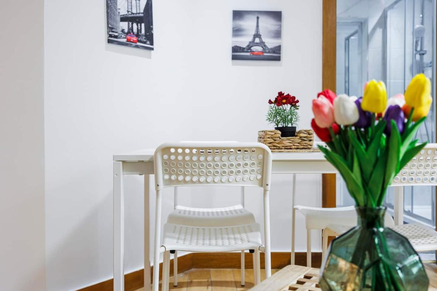 2 Bedroom Charming & Magnificent Flat Londres