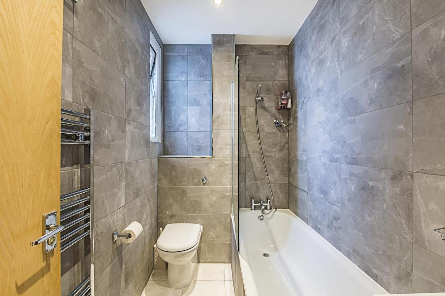 Private Homely Bedroom In Kensington R1 Apartamento
