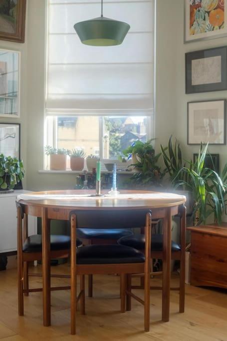 1 Bedroom Beautiful Victoria Park Appartement Londres