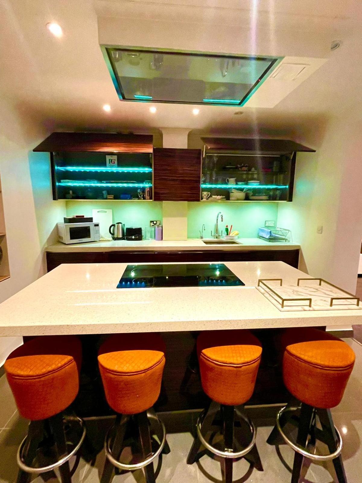 Private 1 Bed Flat Chelsea * Londres