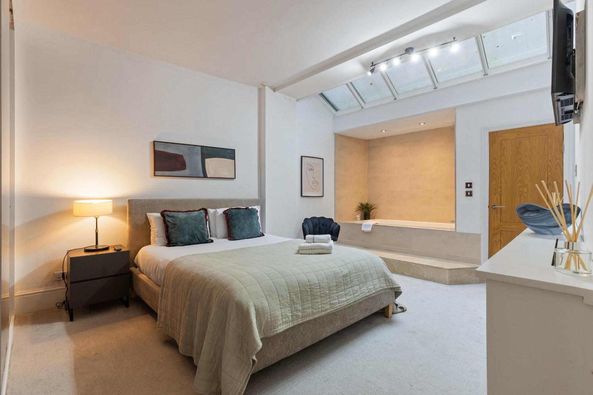 Appartement Heavenly Stays, Kensington, Luxurious 3-bd Oasis *