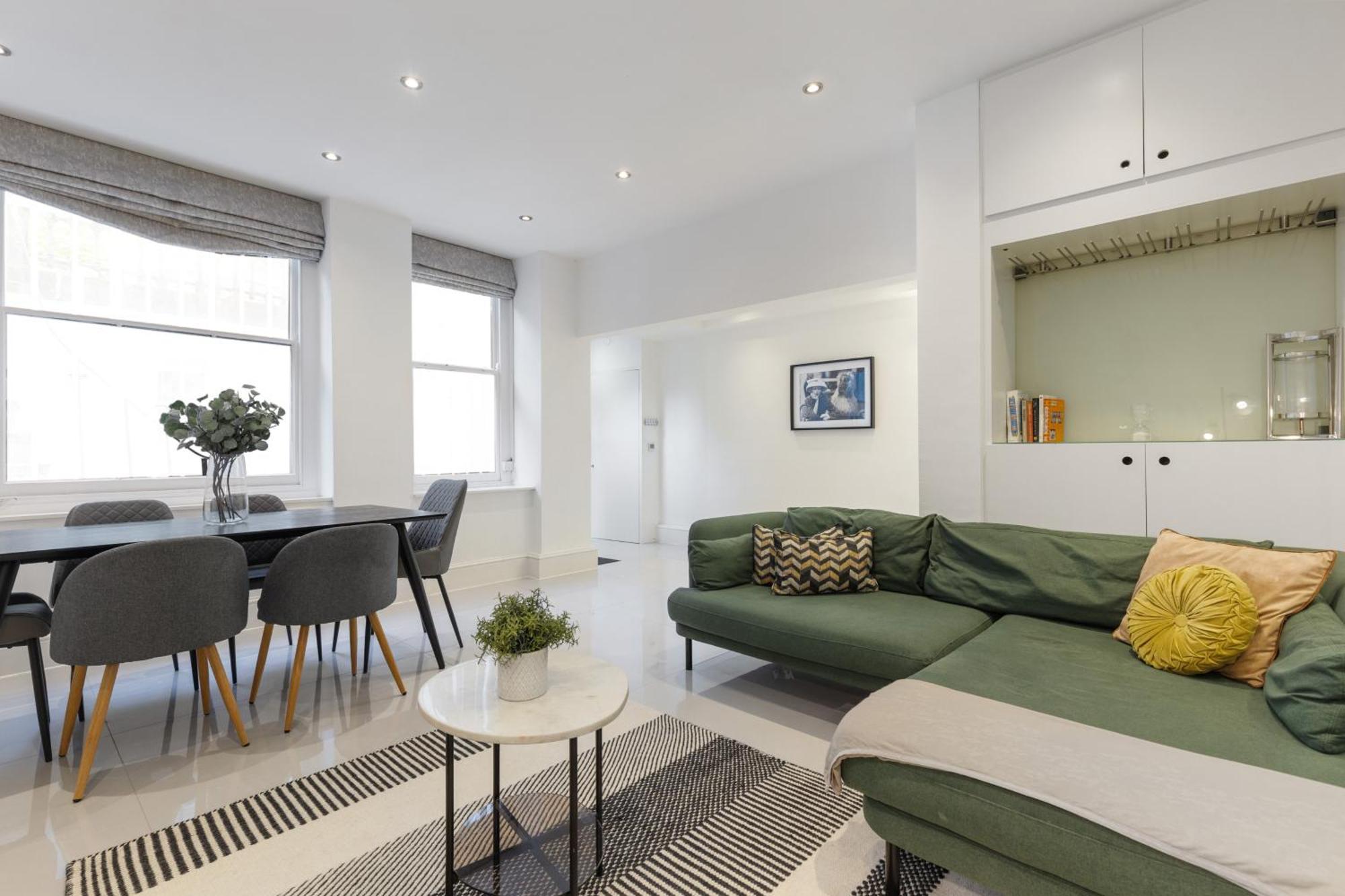 Heavenly Stays, Kensington, Luxurious 3-bd Oasis Appartement