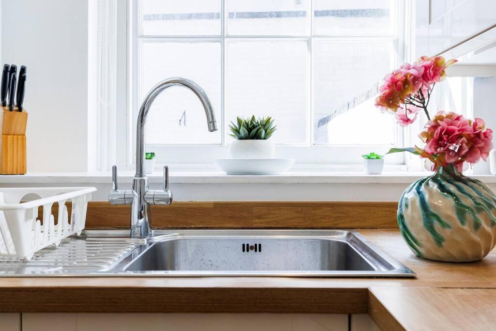Apartamento 2br Hideaway In Clerkenwell Londres