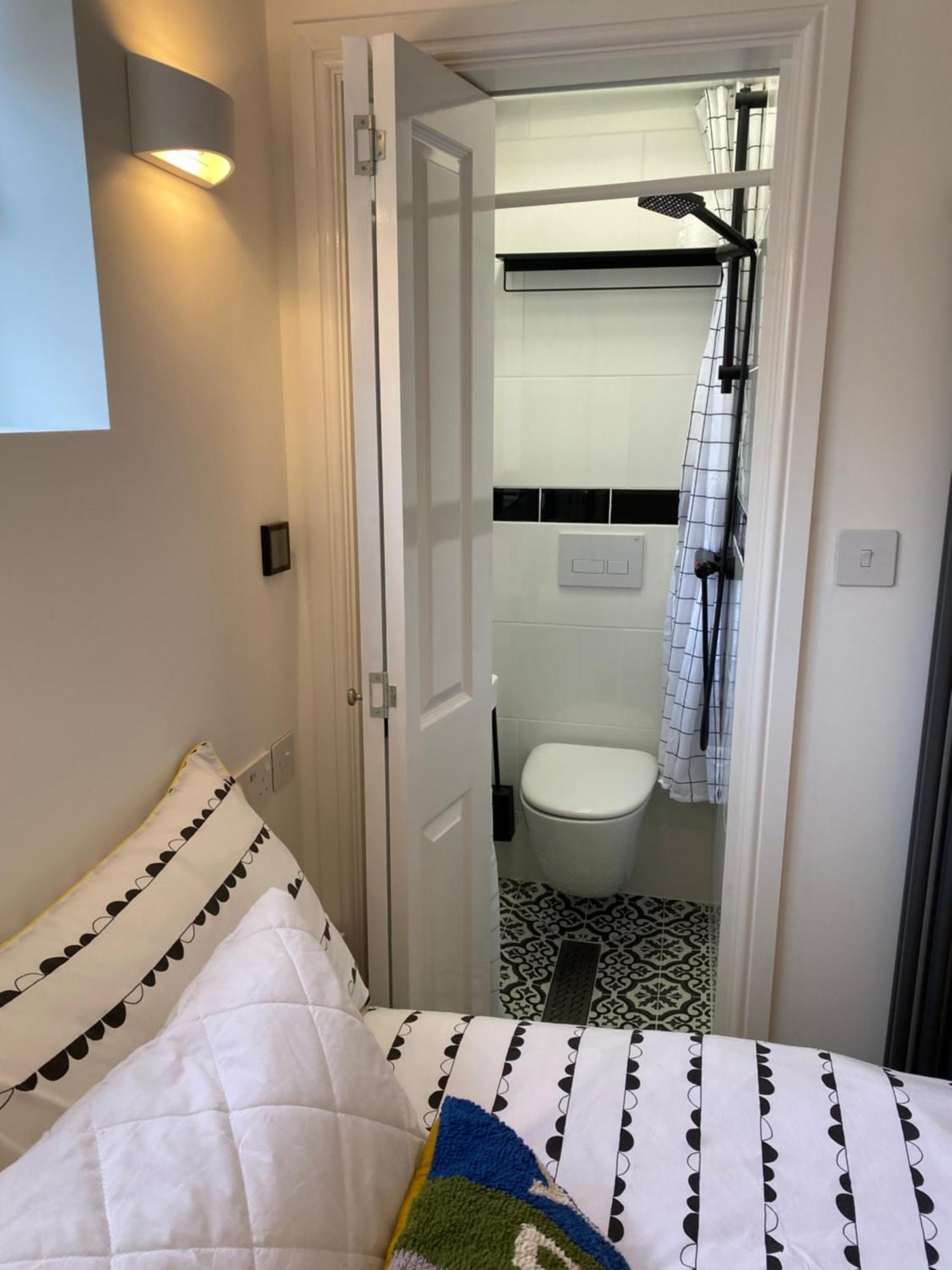 Appartement Two Bedroom Two Bathrooms Superior Londen