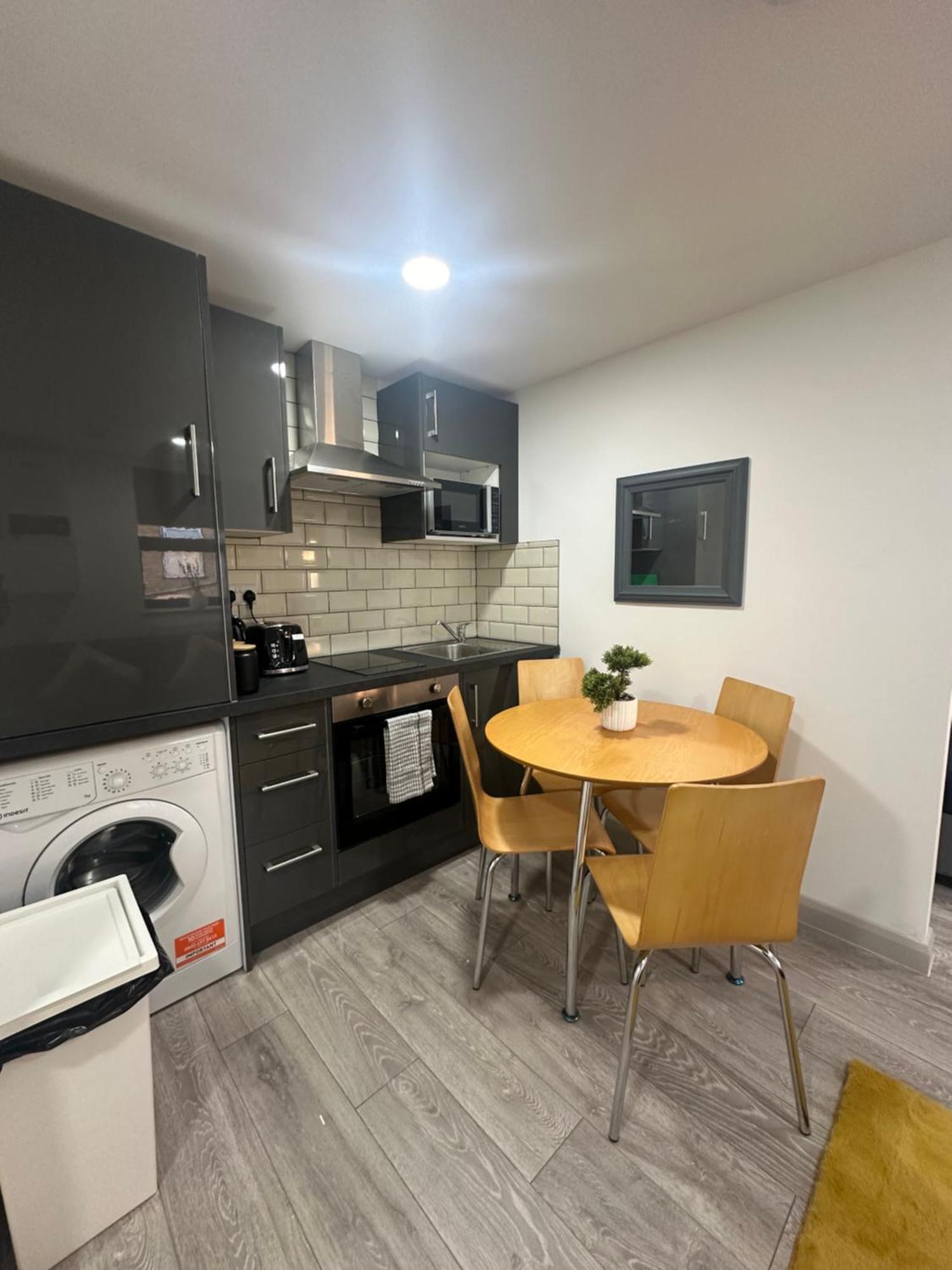 Luxury Flat In London! E1!f3 Apartment London