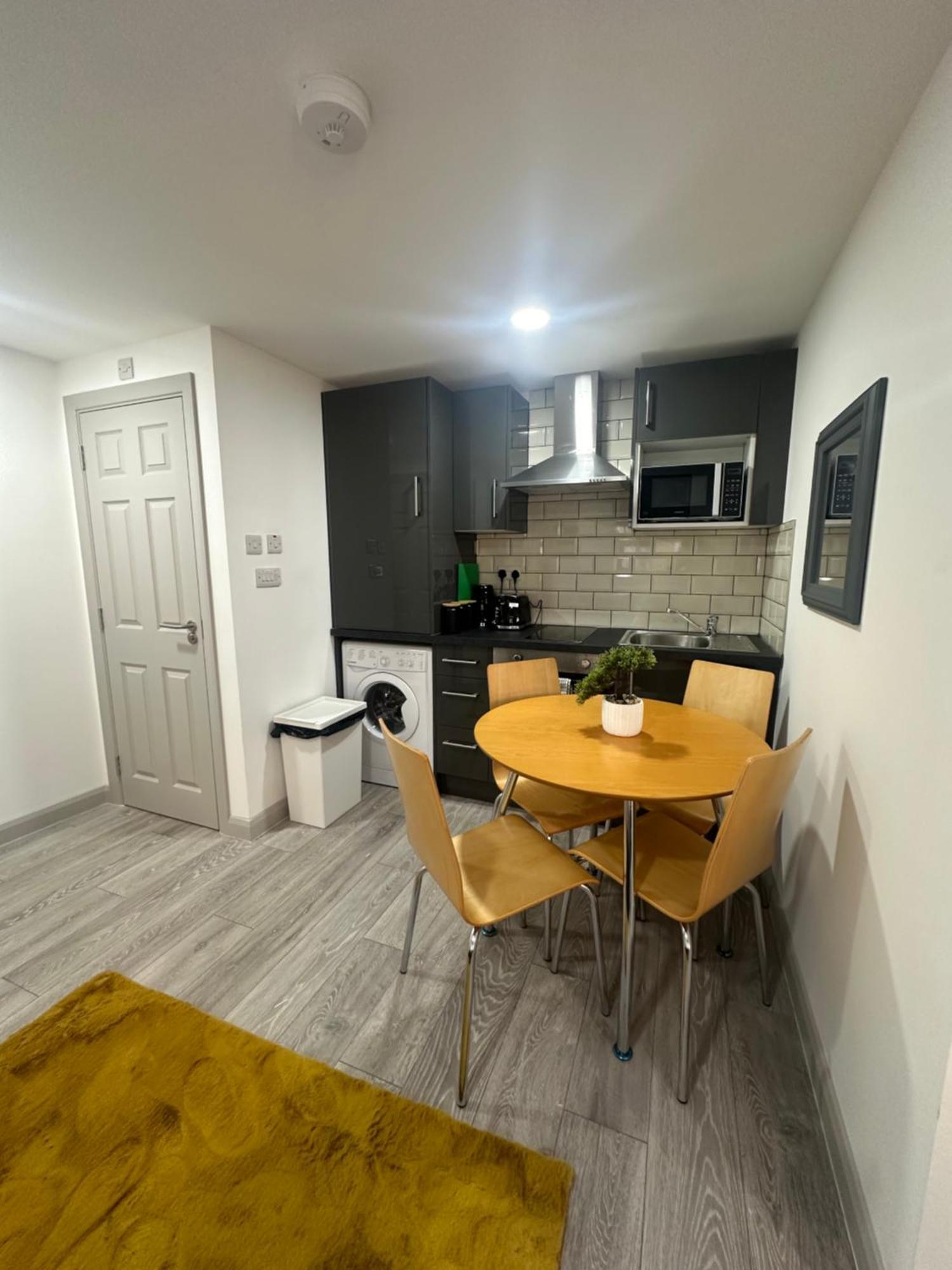Apartment Luxury Flat In London! E1!f3 *
