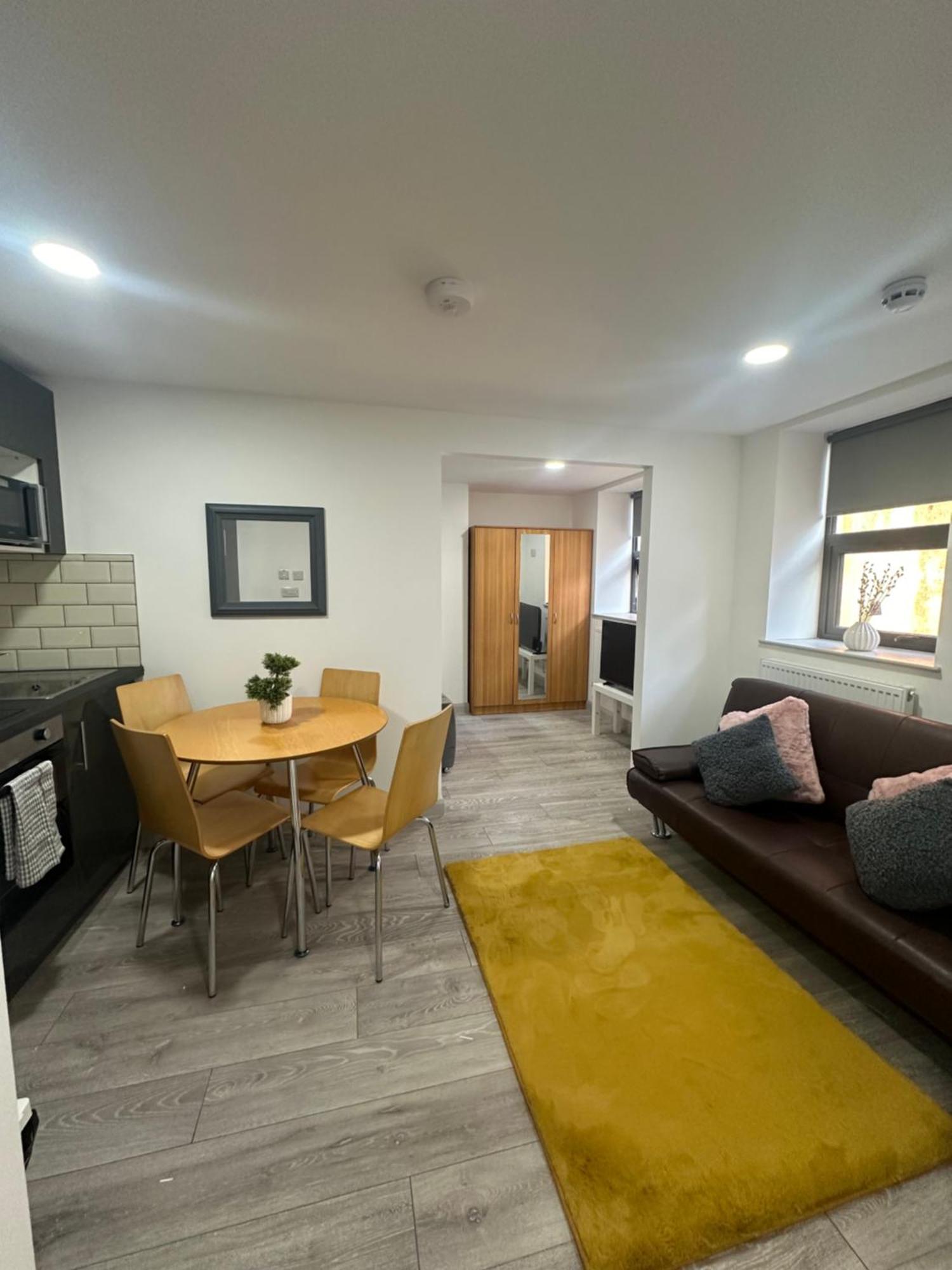 Luxury Flat In London! E1!f3