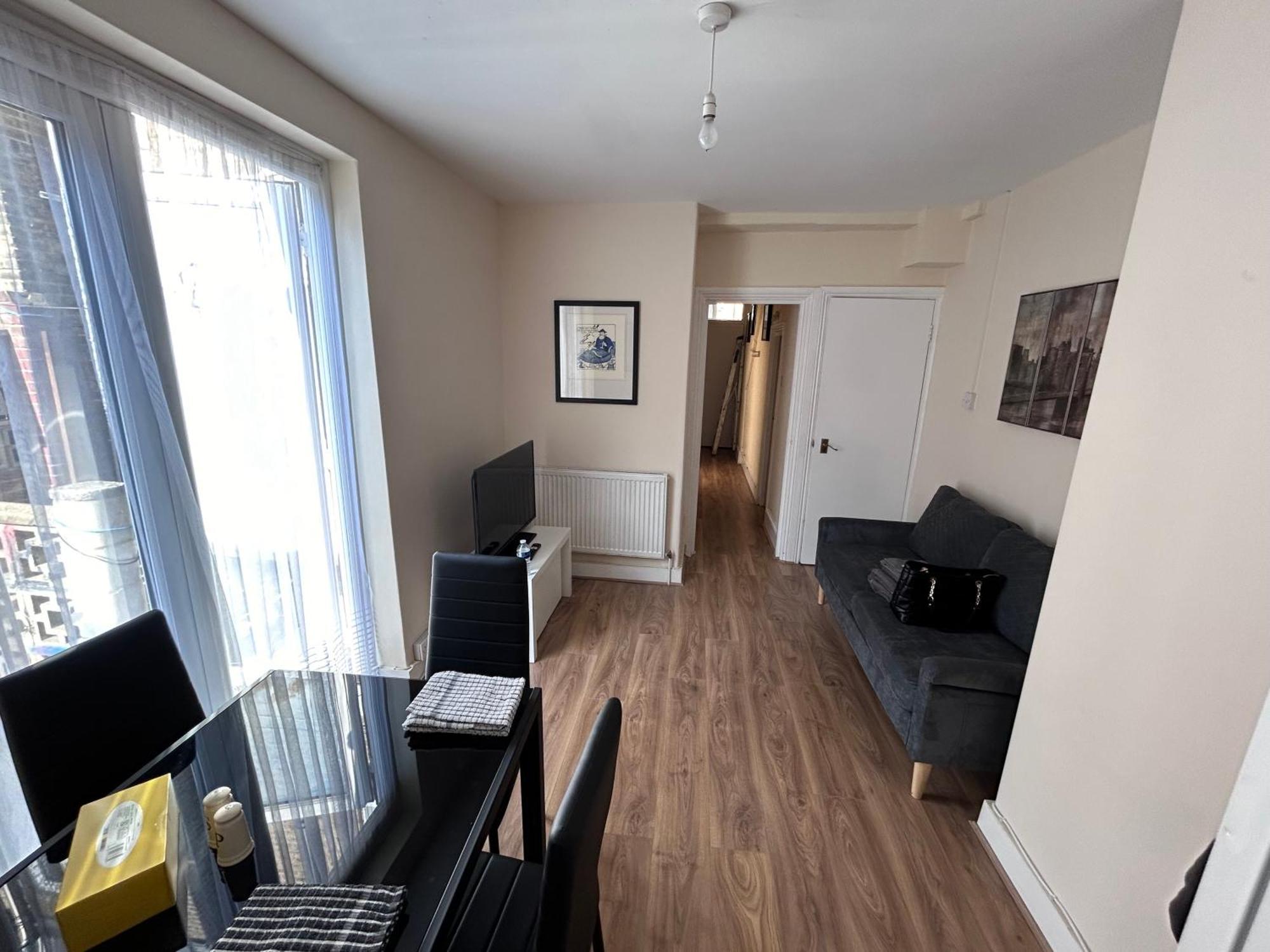 2 Bed Flat Greenwich Londres