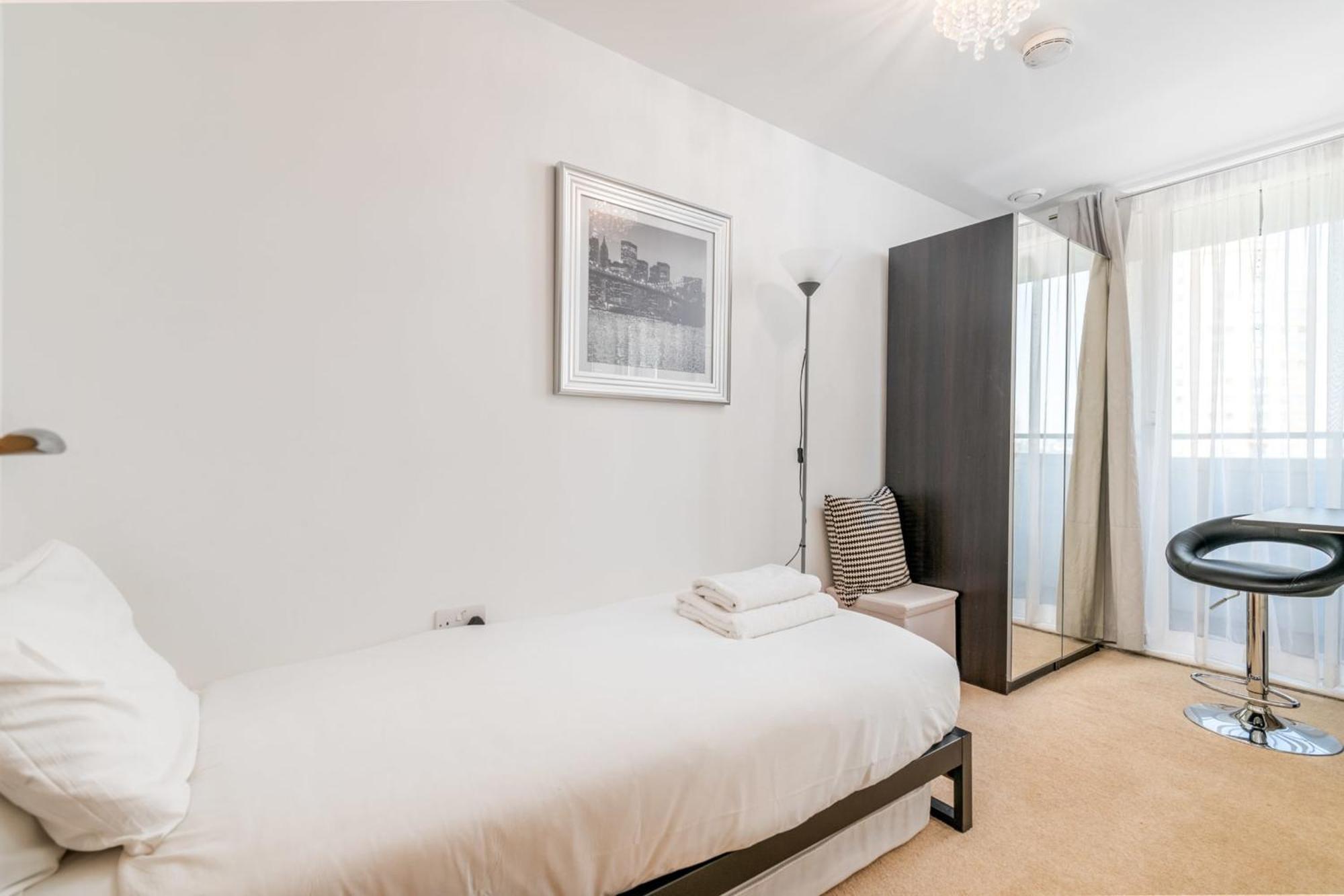 Modern Comfort Stratford 3br Duplex * Londen