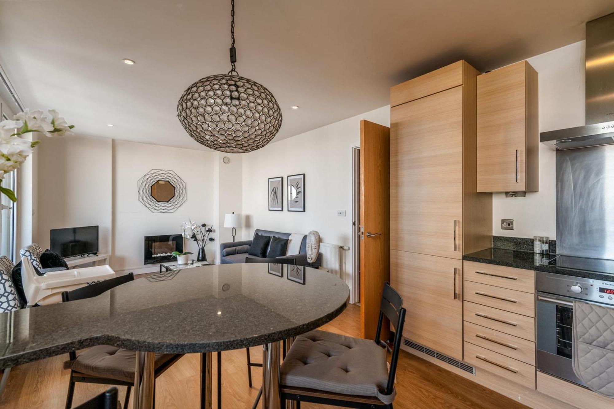 Modern Comfort Stratford 3br Duplex Appartement Londen