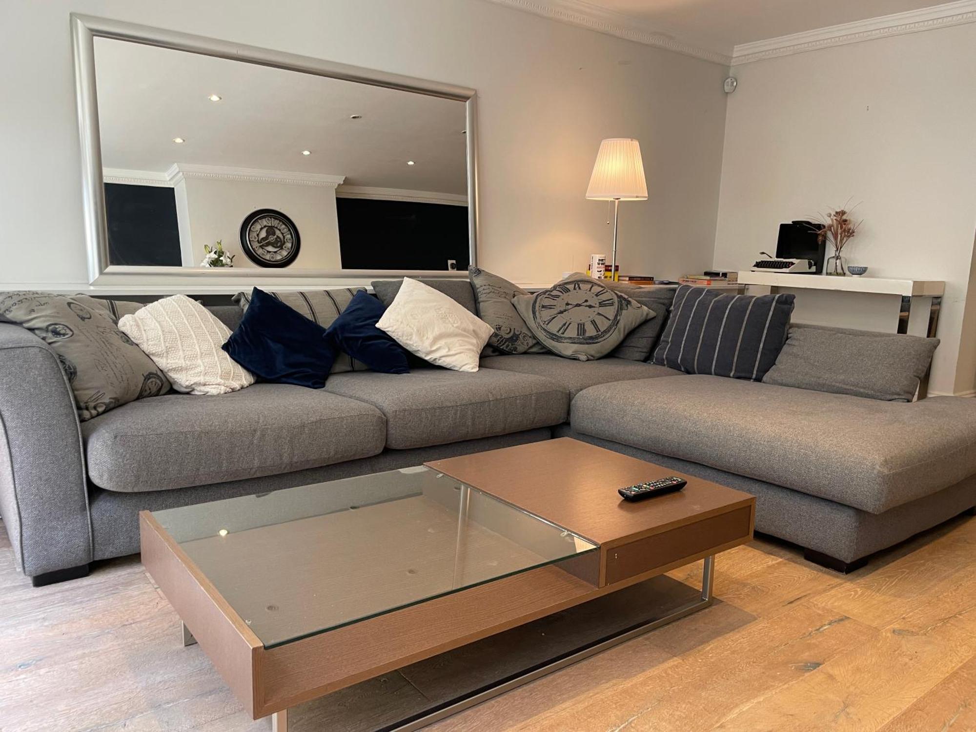 Casa de Férias 5 Bed House - Fancy - Sleep Up To 12 - Londres