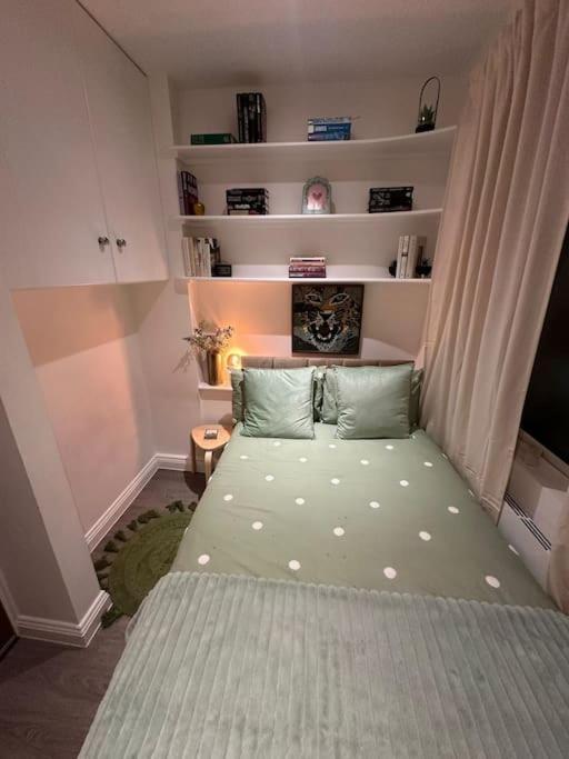 Petit In Paddington Apartment *