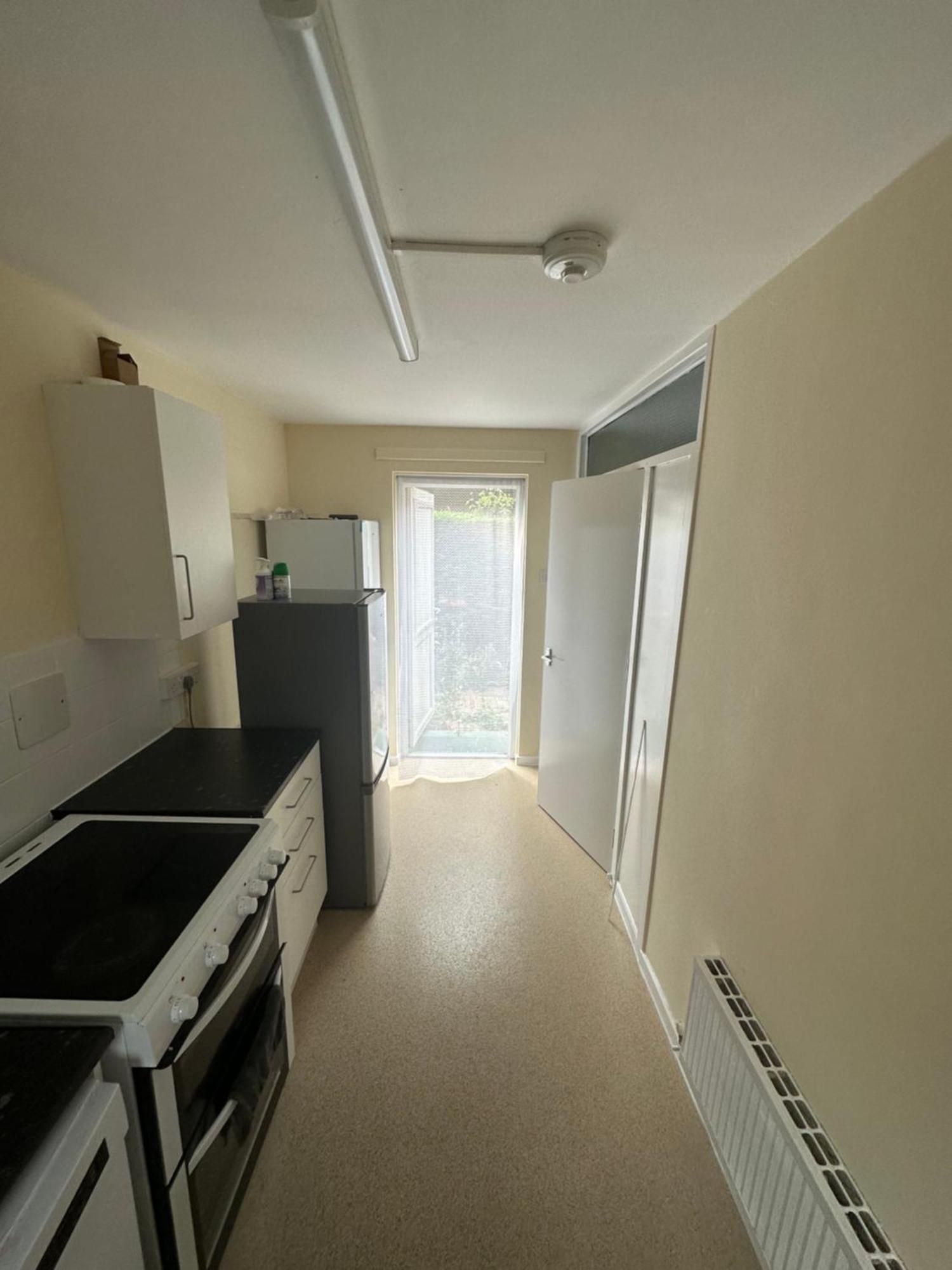 I Bed Flat By Southwark Park With Garden And 10 Min Walk To Bermondsey And Surrey Quays Station Londres