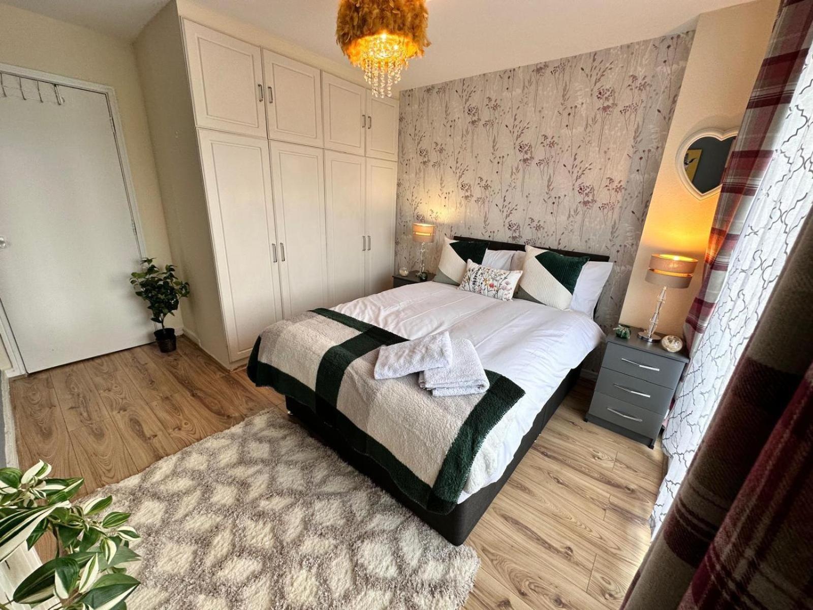 Kensington Two Bedroom Near Cromwell Hospital Appartement