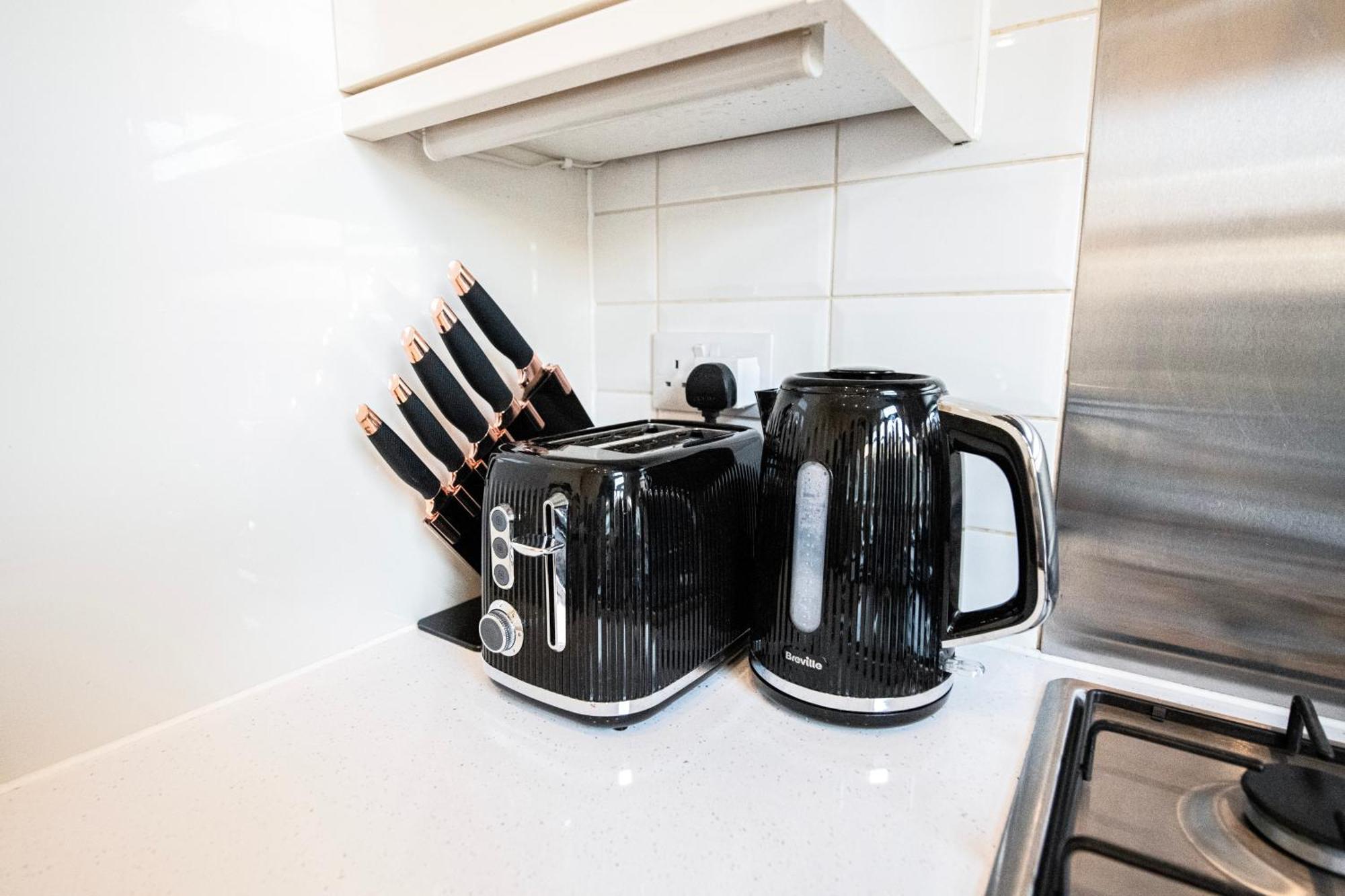 Charming 2-bedroom Flat In Shepherd's Bush, Near Hammersmith