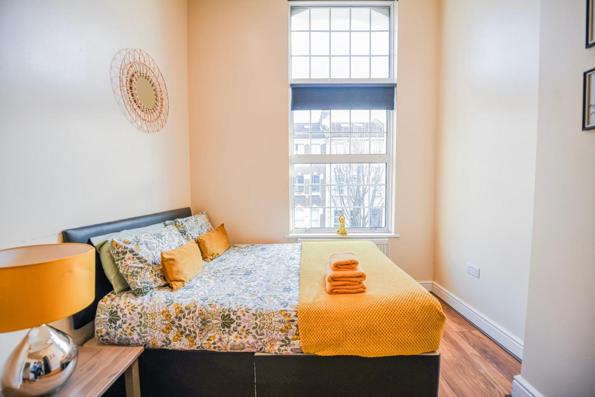 Charming 2-bedroom Flat In Shepherd's Bush, Near Hammersmith Apartamento Londres