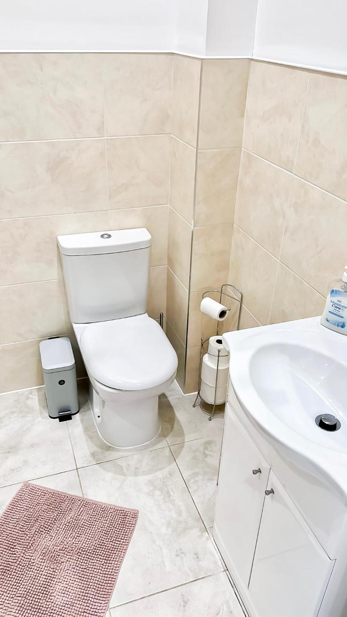 Charming 2-bedroom Flat In Shepherd's Bush, Near Hammersmith Apartamento