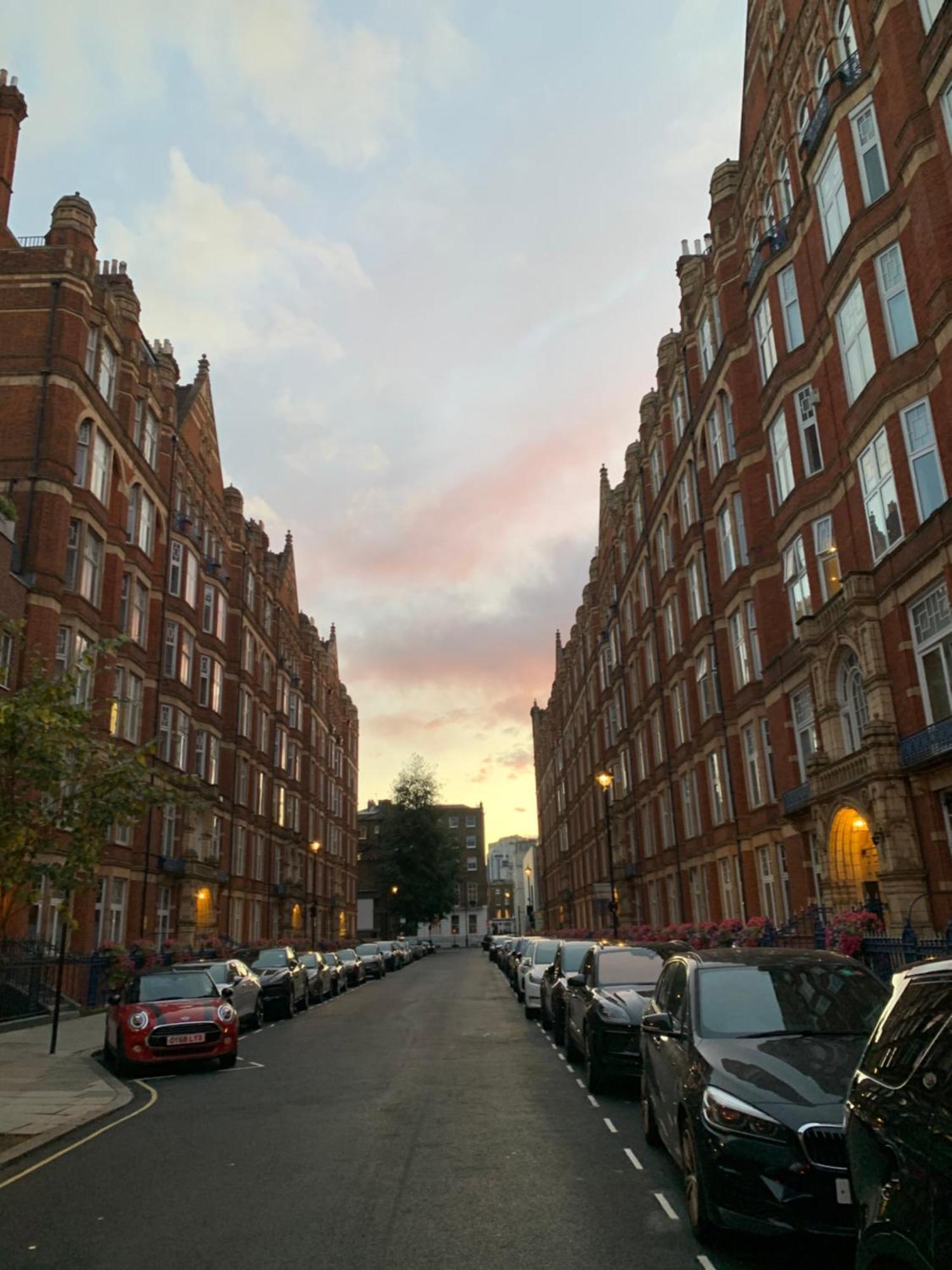 Baker Street 3 Bedroom And 3 Bathroom Fabulous Flat * Londen