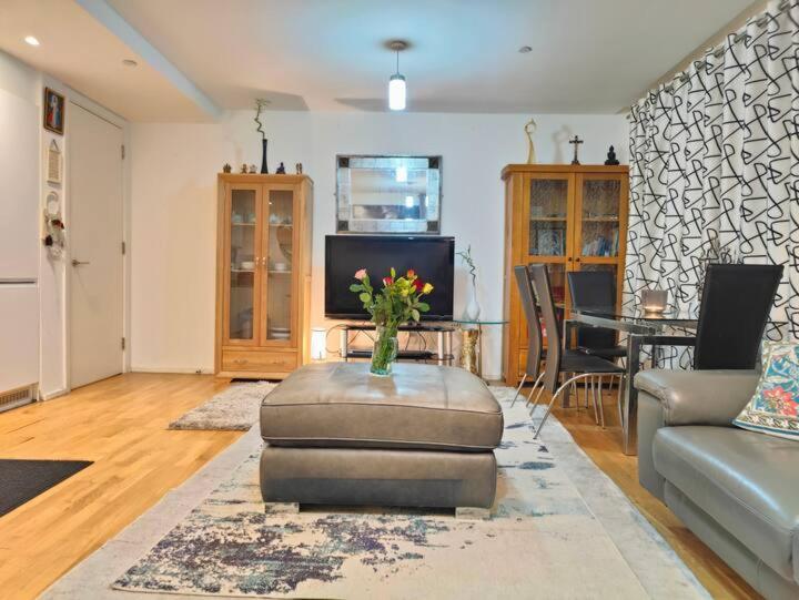 Quarto em Acomodações Particulares Canary Wharf
