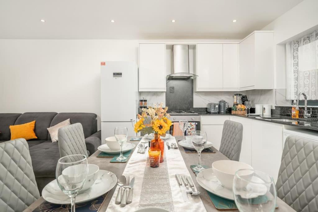 Appartement Vibrant 3br Tottenham Home, Private Garden Wifi Parking Free On Request