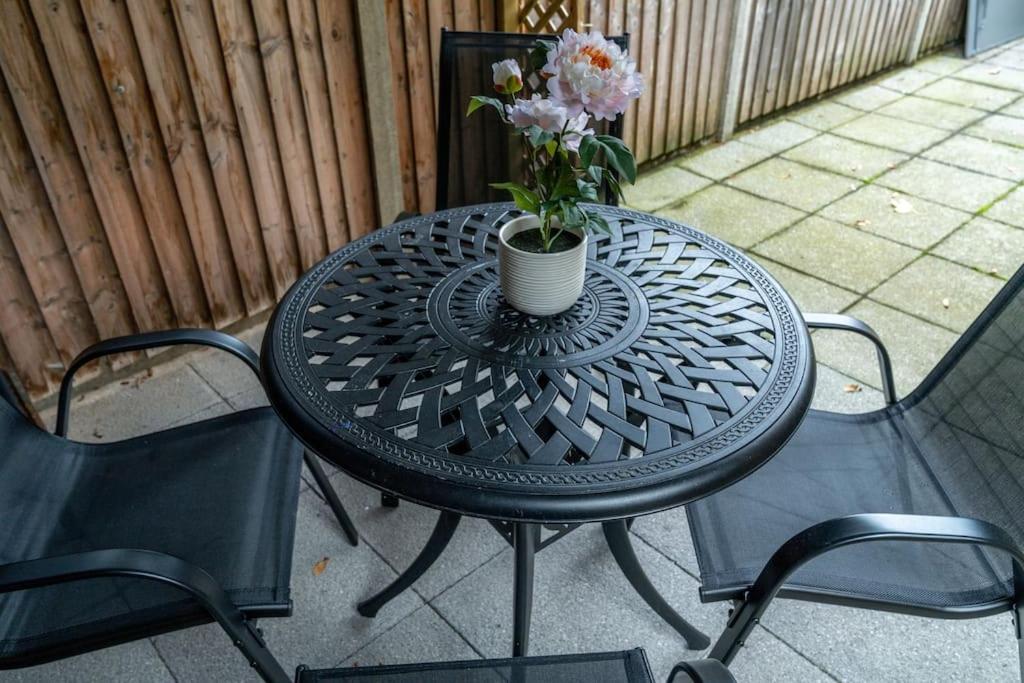 Appartement Vibrant 3br Tottenham Home, Private Garden Wifi Parking Free On Request Londen