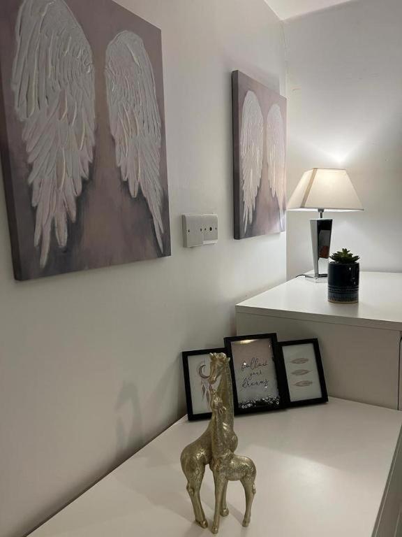 Beautiful Two Bedroom Fulham * Londres