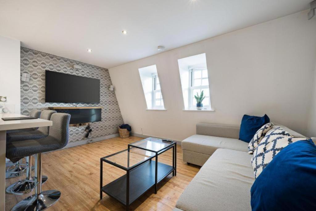 Apartamento Beautiful Two Bedroom Fulham Londres