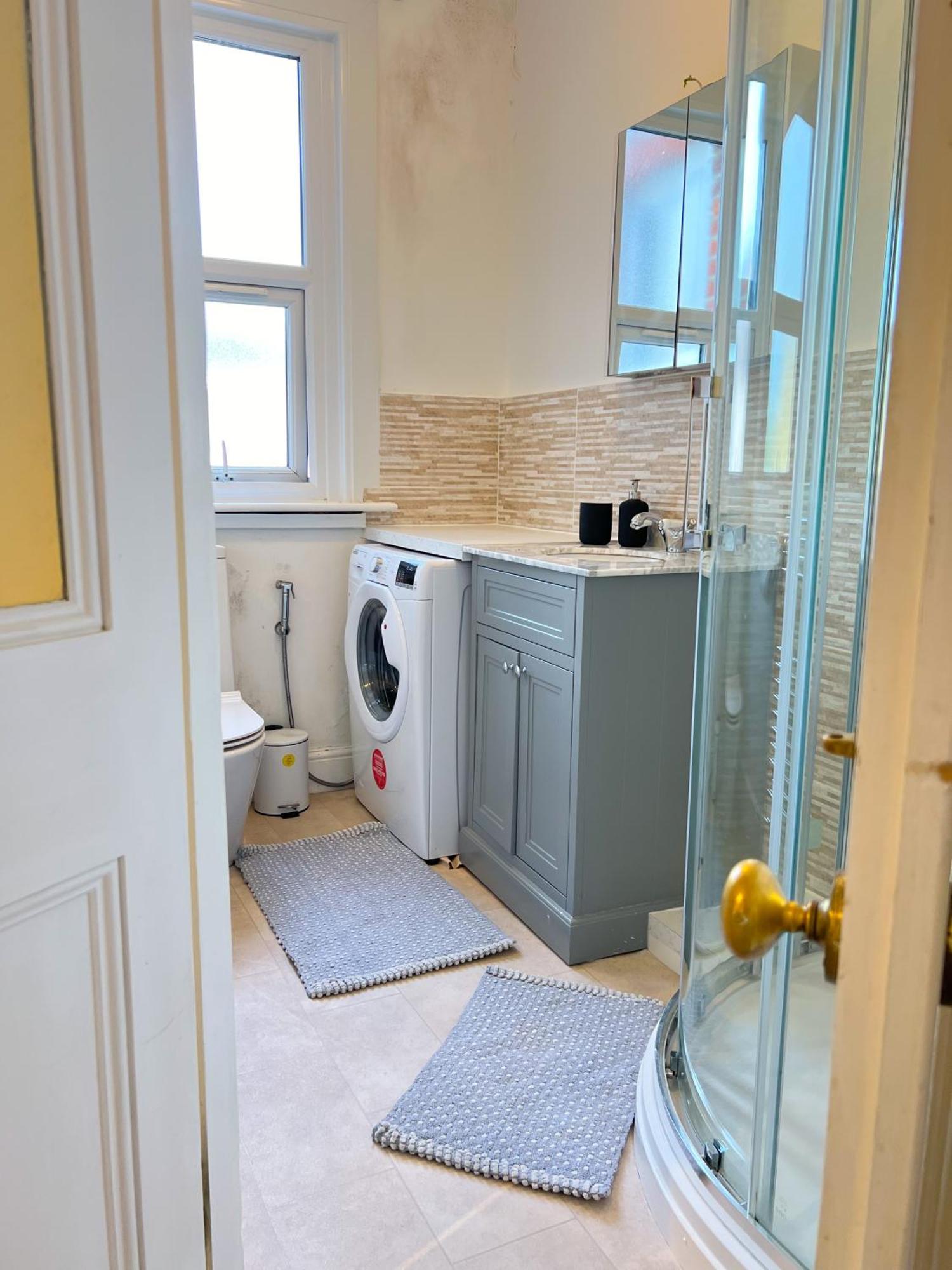 Welcome 2 Bedrooms Flat In Wimbledon Appartement Londen