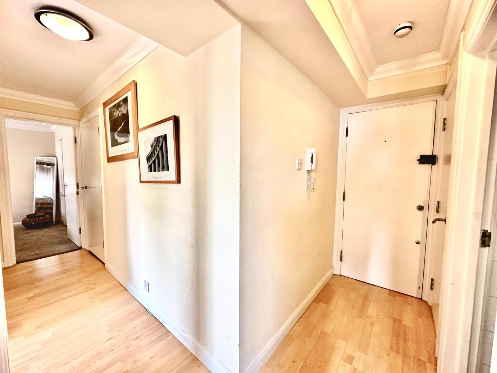 Central Beautiful Two Bedroom