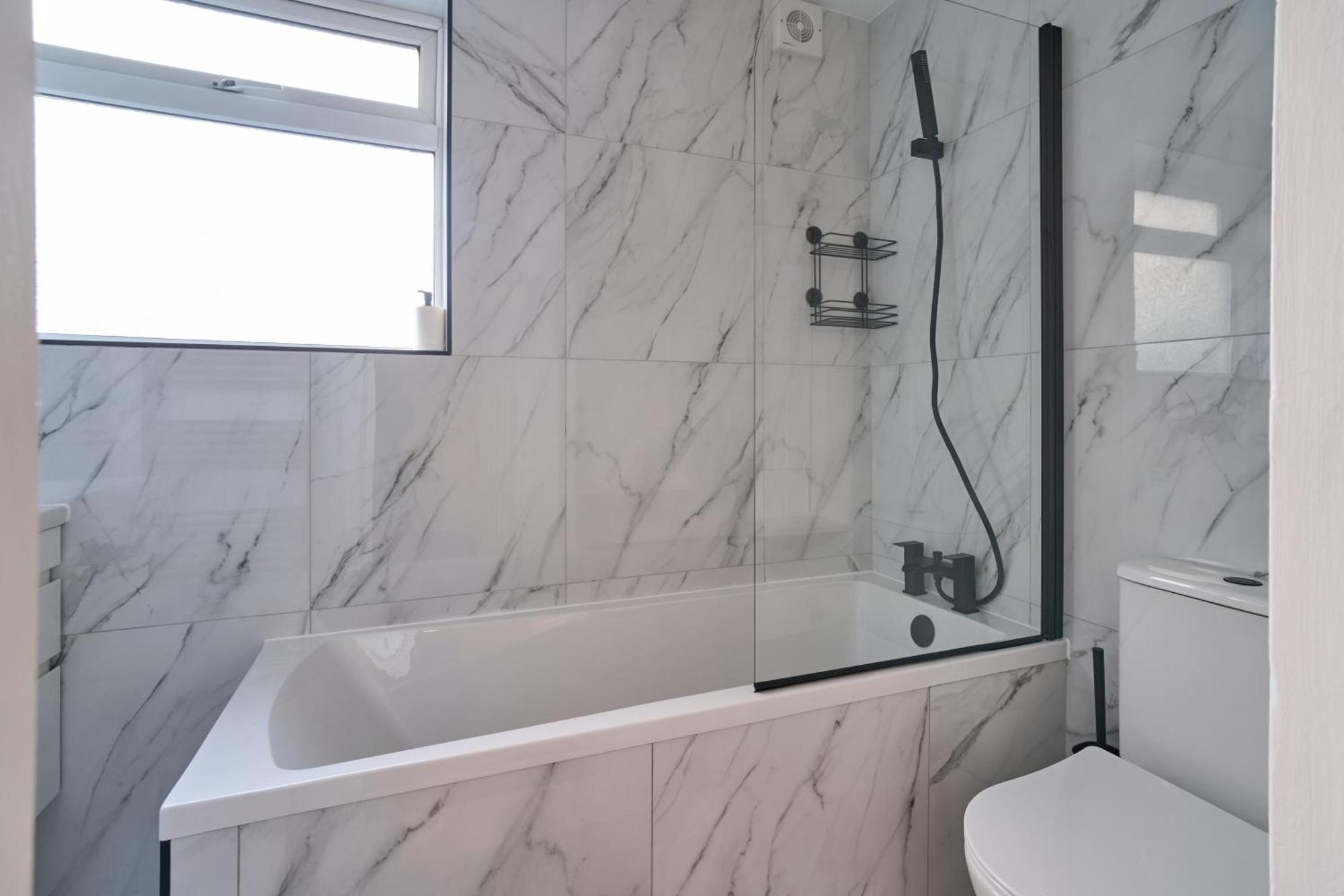 Air - Greenwich - O2 Arena And Free Parking * London
