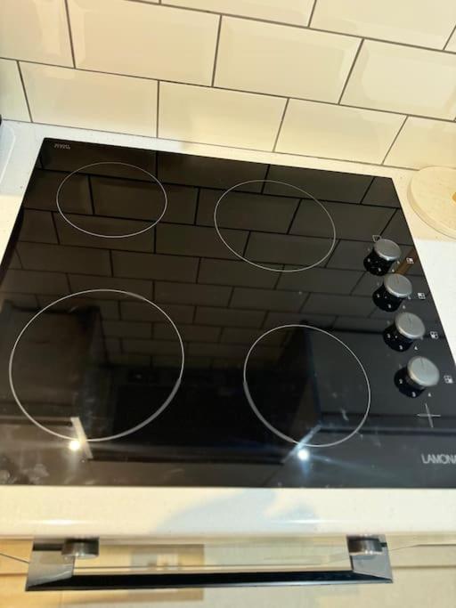 Chic E10 Apartamento *