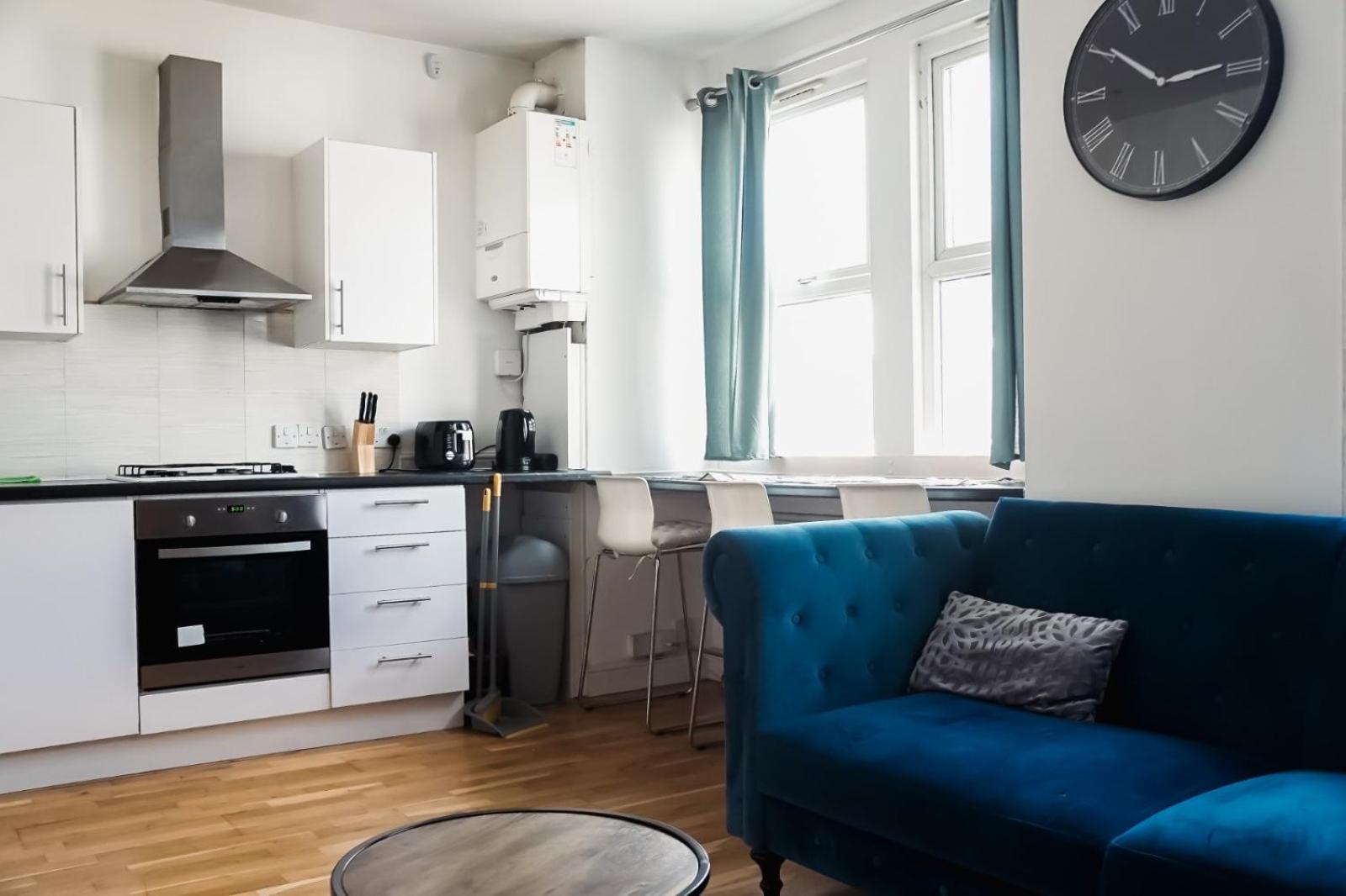 Apartamento Modern Cosy 2 Bedroom House In Tooting Londres