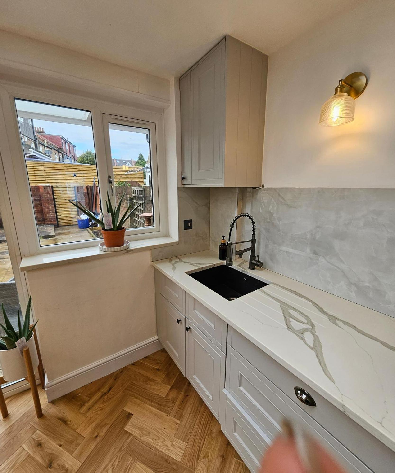 Wembley Lovely 6 Bed House Sleeps Up To 14 Londres