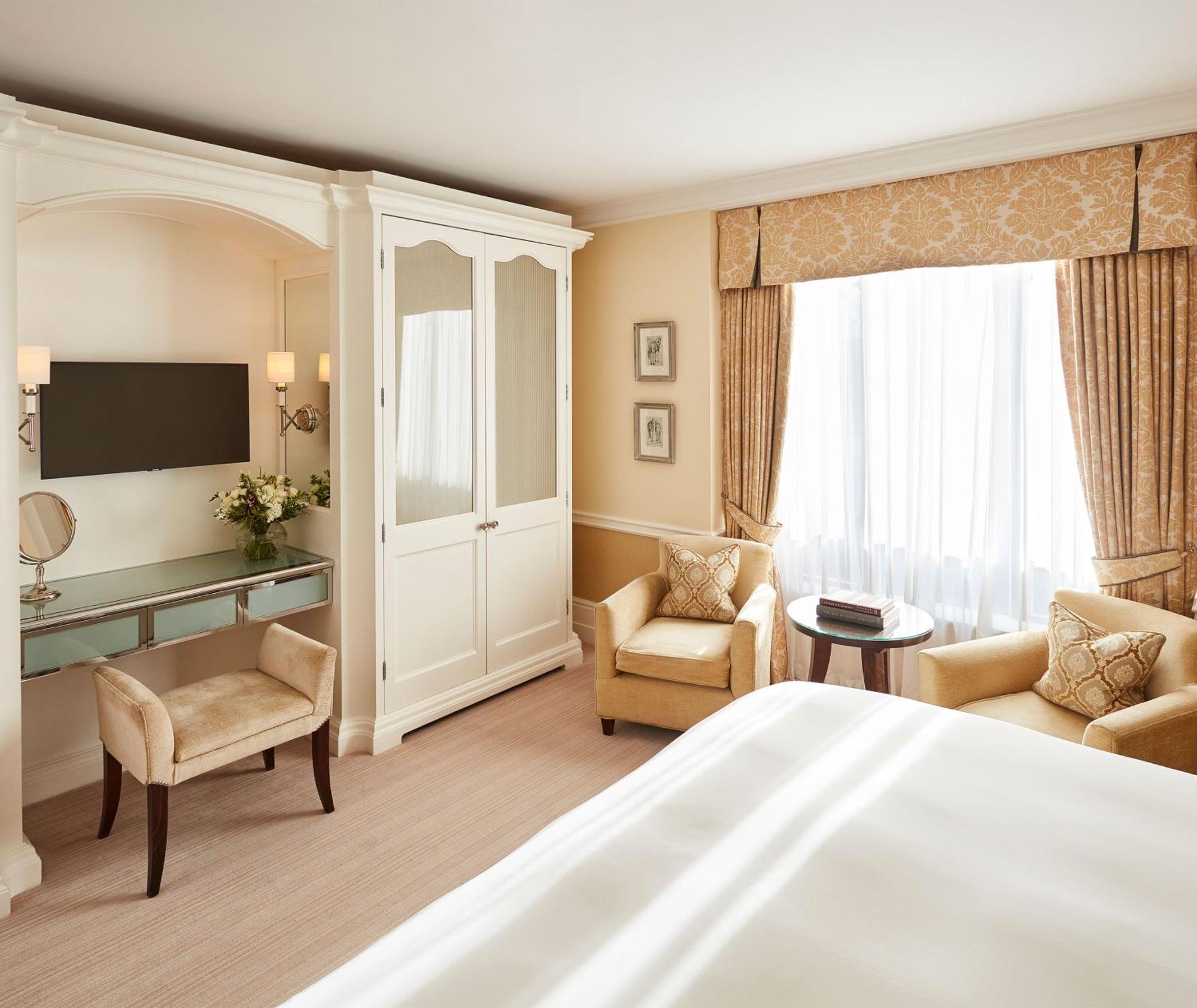 The Connaught, Maybourne Collection Hotel