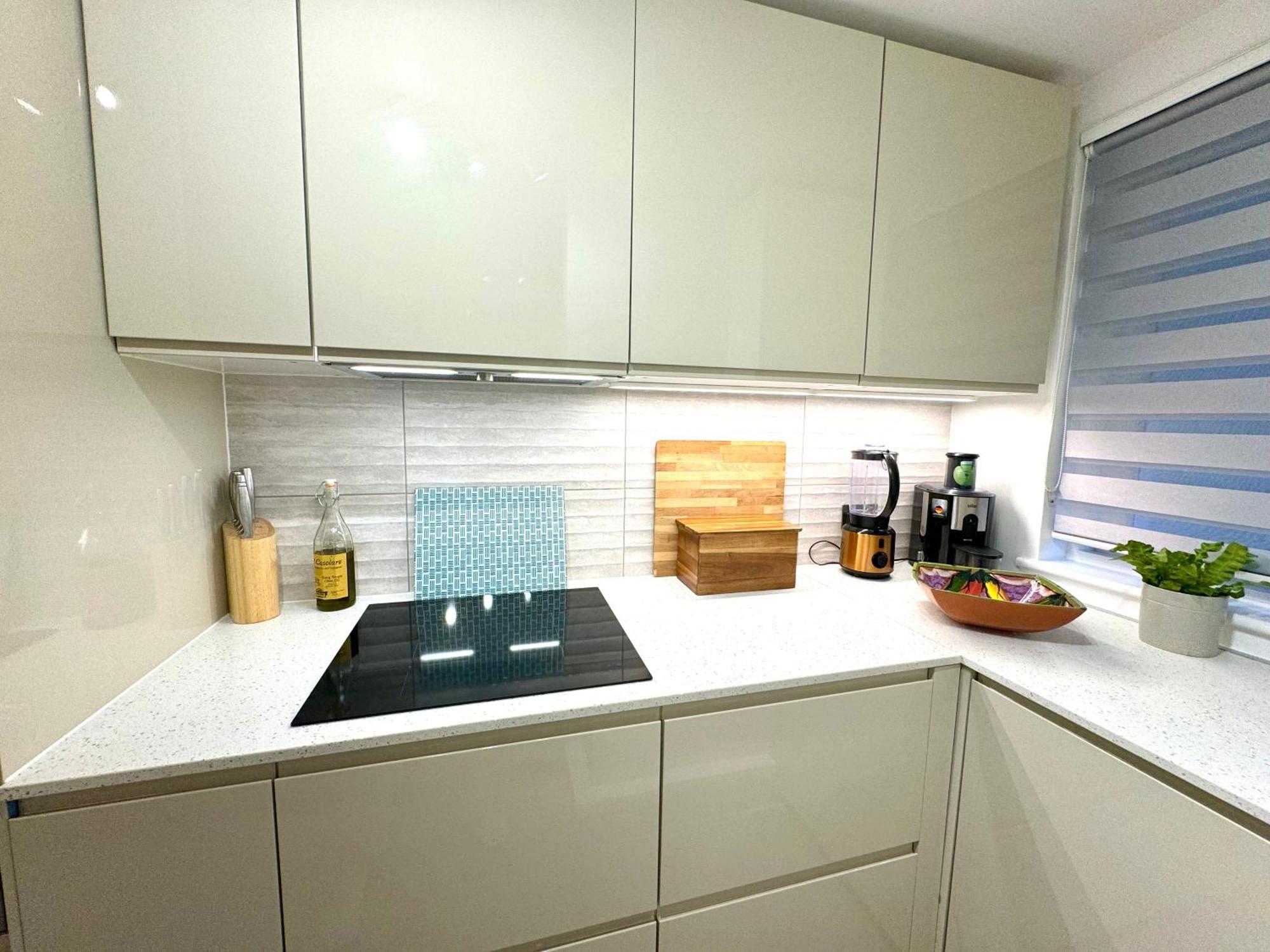2 Bedroom In South Kensington By Wild * Londres