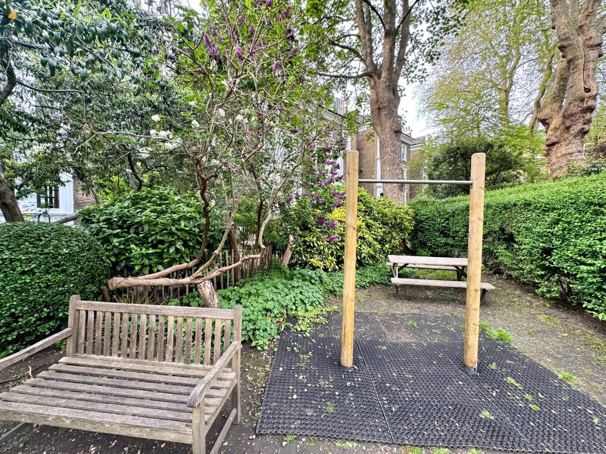 2 Bedroom In South Kensington By Wild * Londres