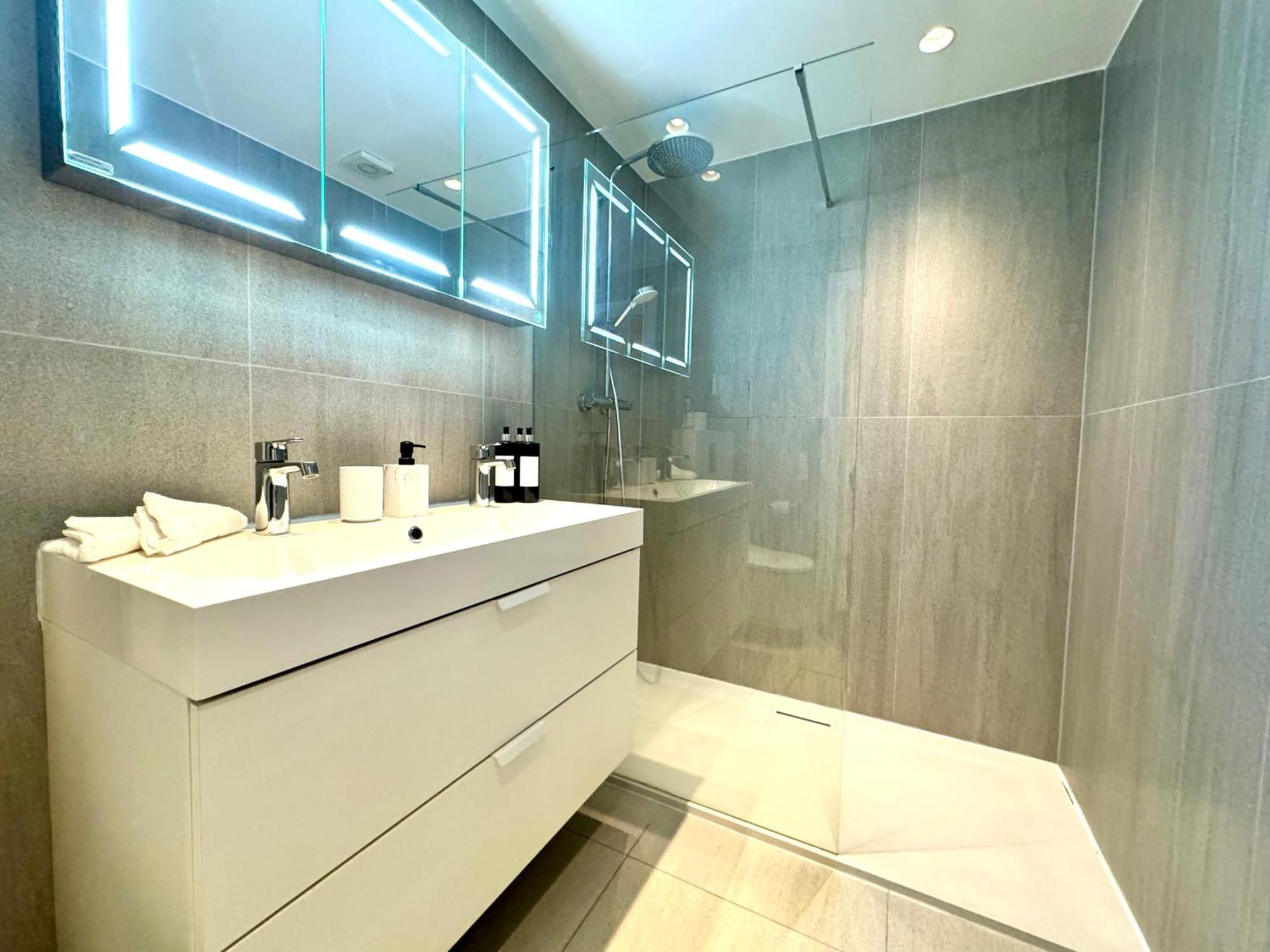 2 Bedroom In South Kensington By Wild Londres